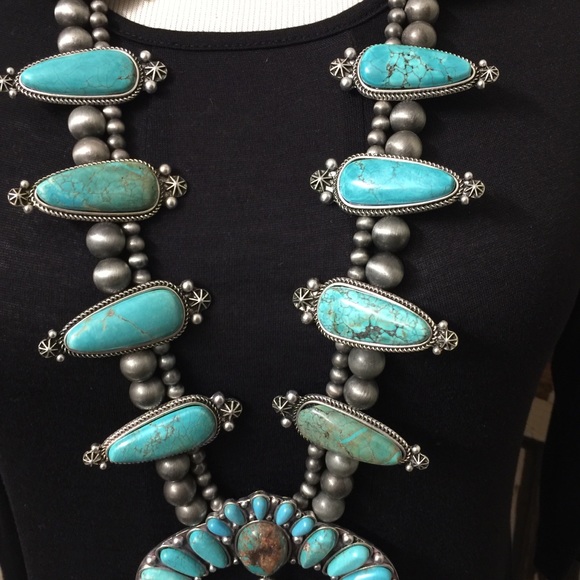 Full Squash Blossom Natural Turquoise Necklace - Picture 4 of 5